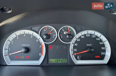 Хэтчбек Chevrolet Aveo 2011 в 