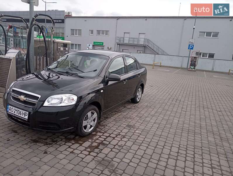 Седан Chevrolet Aveo 2008 в Мукачево