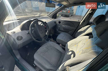 Седан Chevrolet Aveo 2004 в 