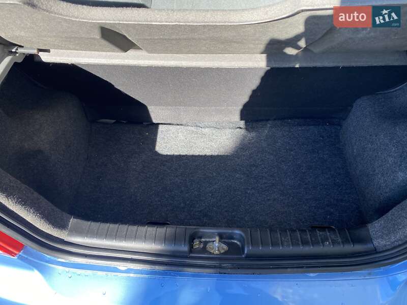 Хетчбек Chevrolet Aveo 2005 в Києві