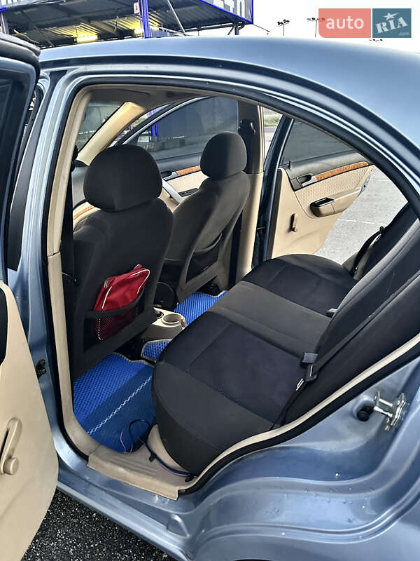 Седан Chevrolet Aveo 2008 в Запорожье