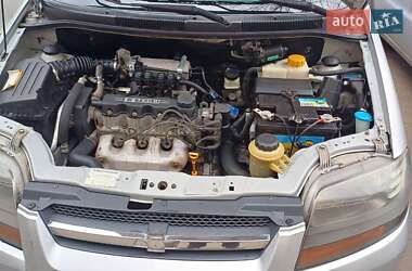 Хэтчбек Chevrolet Aveo 2007 в Днепре