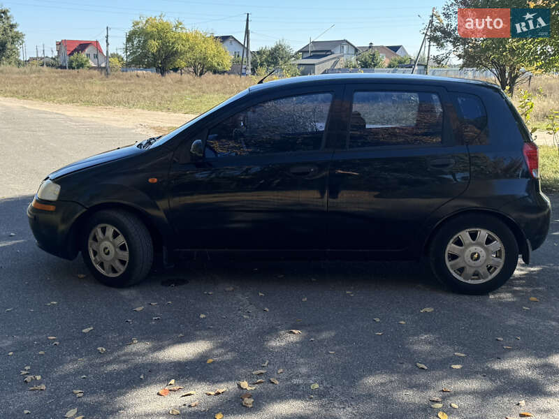 Хэтчбек Chevrolet Aveo 2005 в Буче