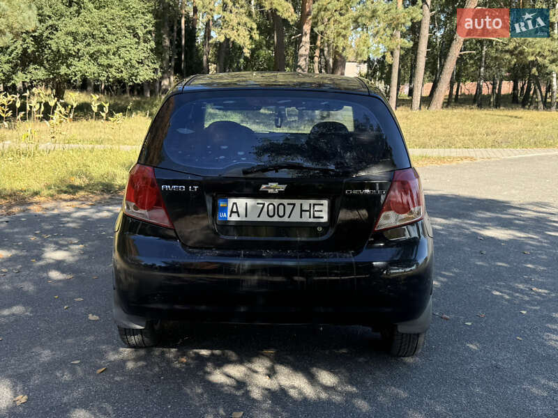 Хэтчбек Chevrolet Aveo 2005 в Буче