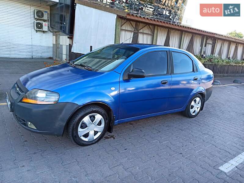 Седан Chevrolet Aveo 2005 в Житомире
