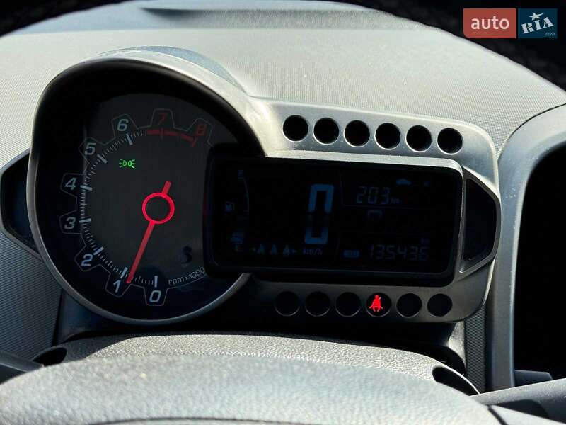 Хетчбек Chevrolet Aveo 2012 в Вінниці фото 26 Хетчбек Chevrolet Aveo 2012 в Вінниці