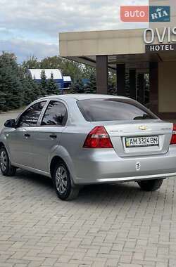 Седан Chevrolet Aveo 2007 в 