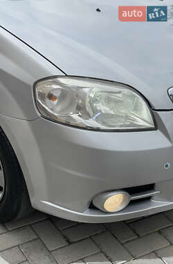 Седан Chevrolet Aveo 2007 в 