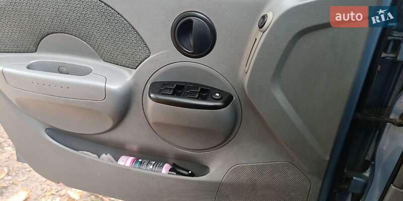 Седан Chevrolet Aveo 2005 в Харкові фото 6 Седан Chevrolet Aveo 2005 в Харкові