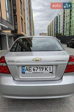 Седан Chevrolet Aveo 2007 в 