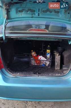 Седан Chevrolet Aveo 2005 в 