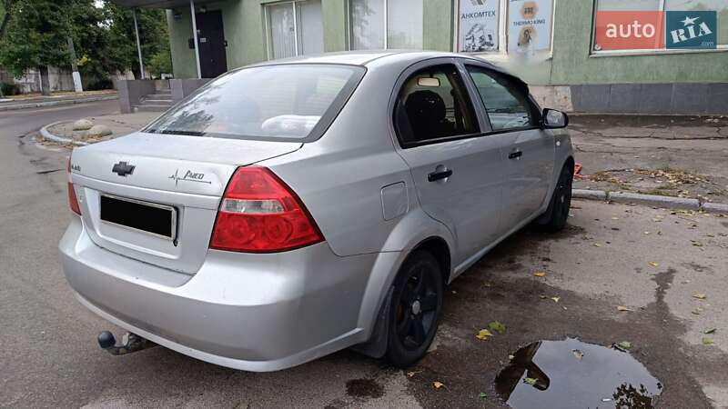 Седан Chevrolet Aveo 2007 в Киеве