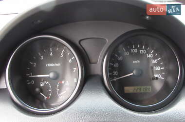 Хэтчбек Chevrolet Aveo 2006 в 
