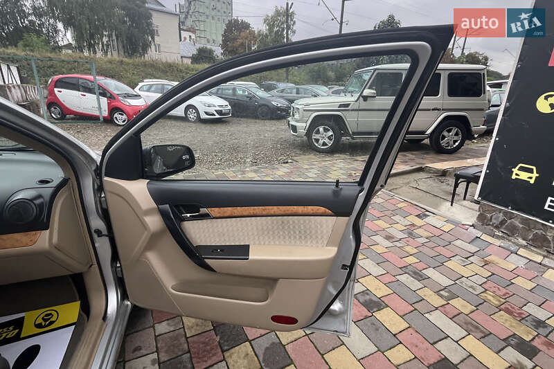 Седан Chevrolet Aveo 2007 в Стрые