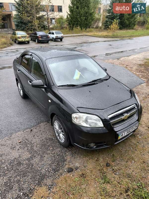 Седан Chevrolet Aveo 2007 в Славутиче