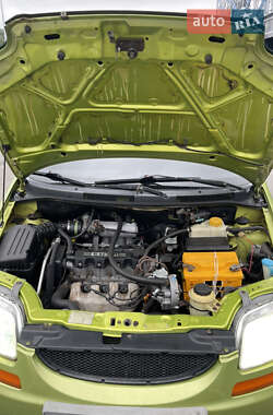 Седан Chevrolet Aveo 2004 в 