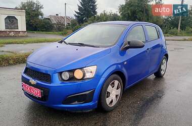 Хэтчбек Chevrolet Aveo 2012 в Калуше