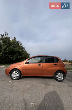 Хэтчбек Chevrolet Aveo 2007 в 