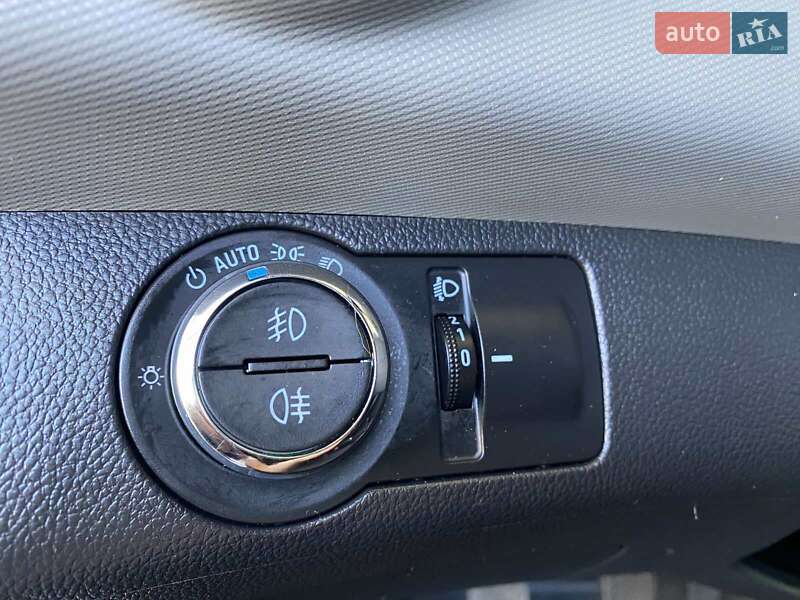 Хэтчбек Chevrolet Aveo 2012 в Николаеве