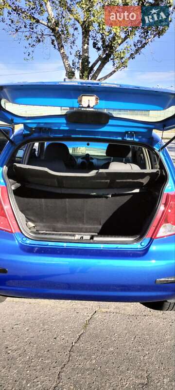 Хэтчбек Chevrolet Aveo 2006 в Запорожье