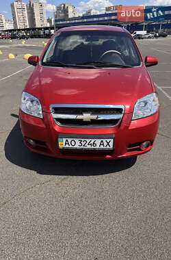 Седан Chevrolet Aveo 2010 в Києві