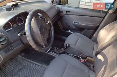 Седан Chevrolet Aveo 2006 в Запоріжжі
