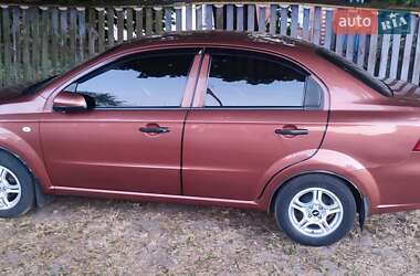 Седан Chevrolet Aveo 2011 в Сумах