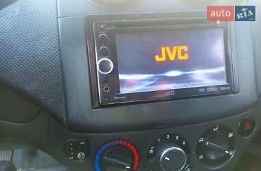 Седан Chevrolet Aveo 2006 в 