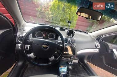 Хэтчбек Chevrolet Aveo 2009 в 