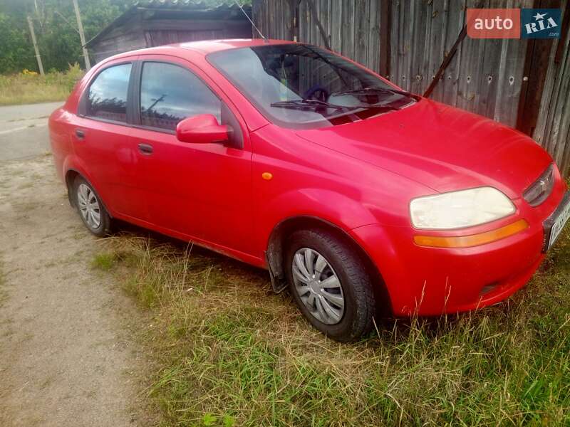 Седан Chevrolet Aveo 2004 в Малине