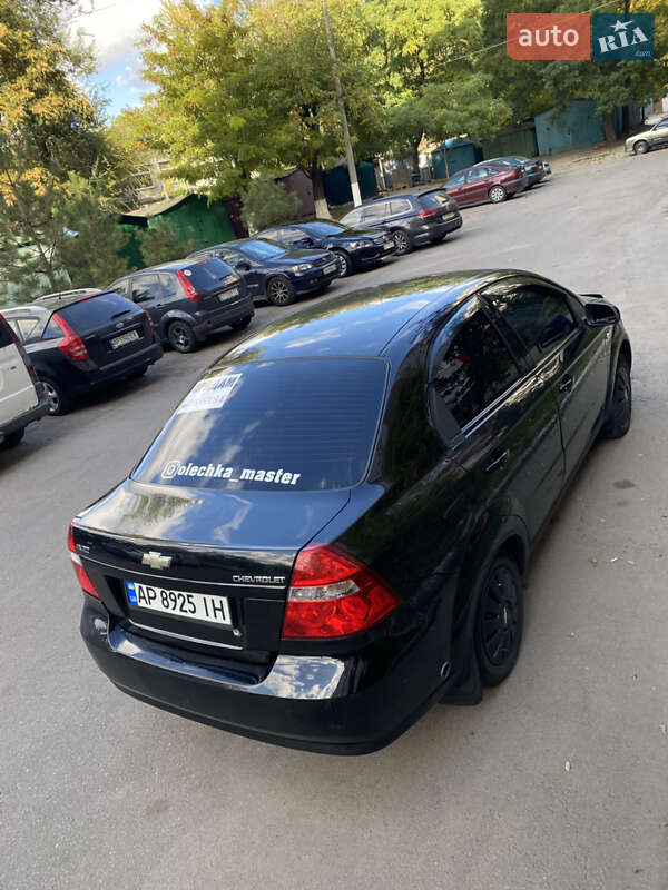 Седан Chevrolet Aveo 2013 в Запорожье