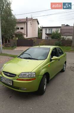 Седан Chevrolet Aveo 2005 в Киеве