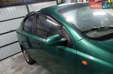 Седан Chevrolet Aveo 2005 в Носовке