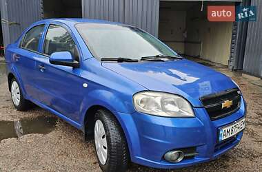 Седан Chevrolet Aveo 2008 в Киеве