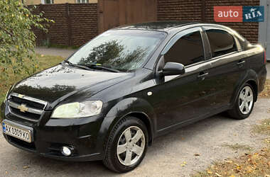 Седан Chevrolet Aveo 2009 в Харькове