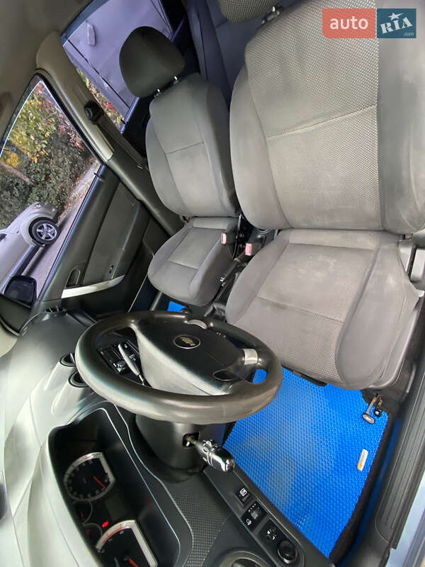 Седан Chevrolet Aveo 2006 в Запорожье