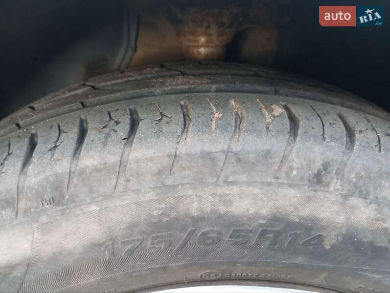 Седан Chevrolet Aveo 2010 в Харькове фото 4 Седан Chevrolet Aveo 2010 в Харькове