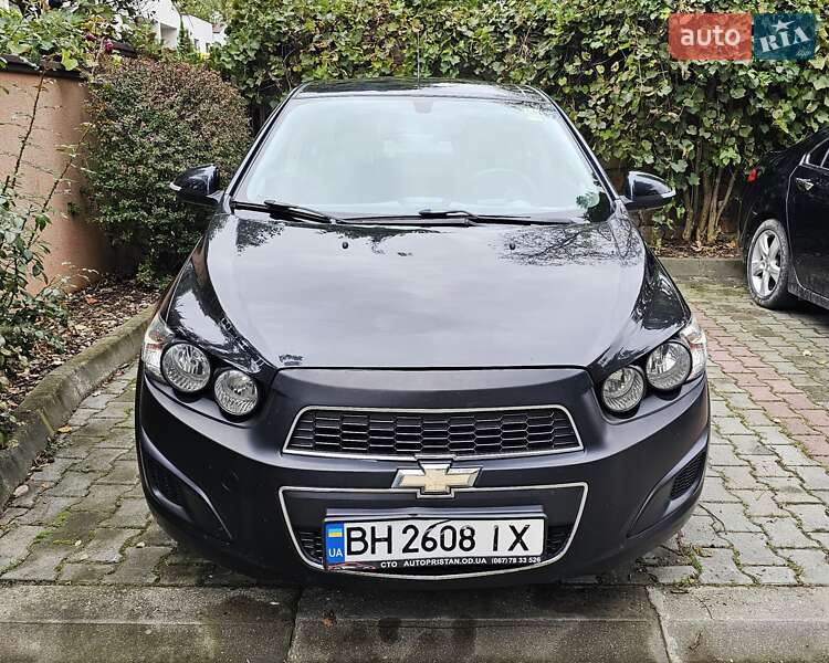 Седан Chevrolet Aveo 2014 в Одессе