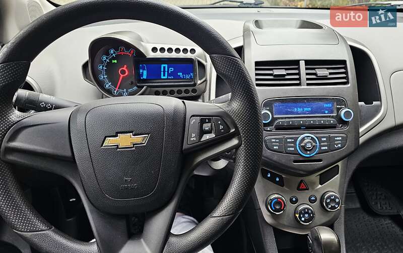 Седан Chevrolet Aveo 2014 в Одессе