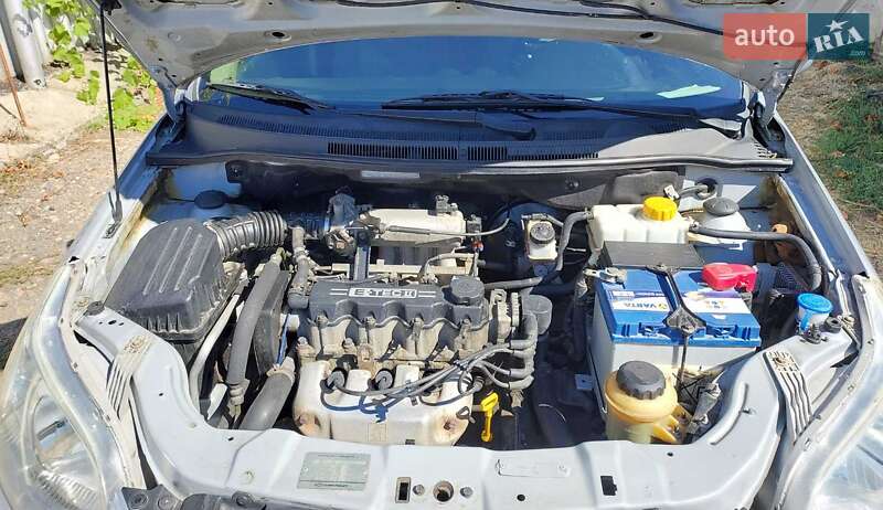 Хэтчбек Chevrolet Aveo 2008 в Одессе