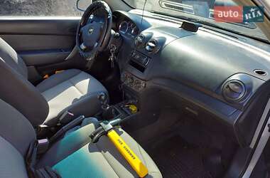 Хэтчбек Chevrolet Aveo 2008 в 