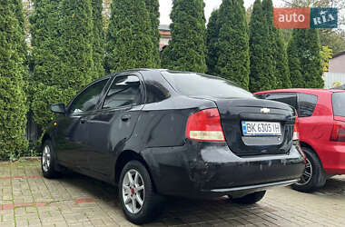 Седан Chevrolet Aveo 2005 в 