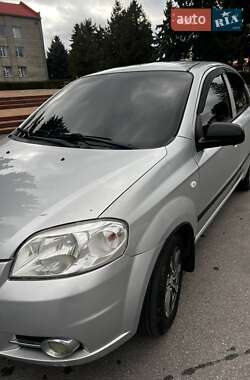 Седан Chevrolet Aveo 2011 в 