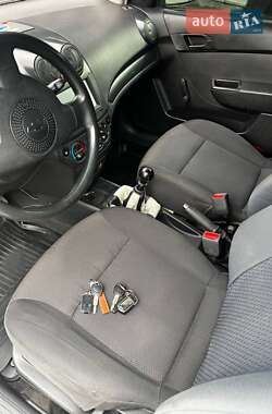 Седан Chevrolet Aveo 2011 в 