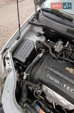 Седан Chevrolet Aveo 2008 в 