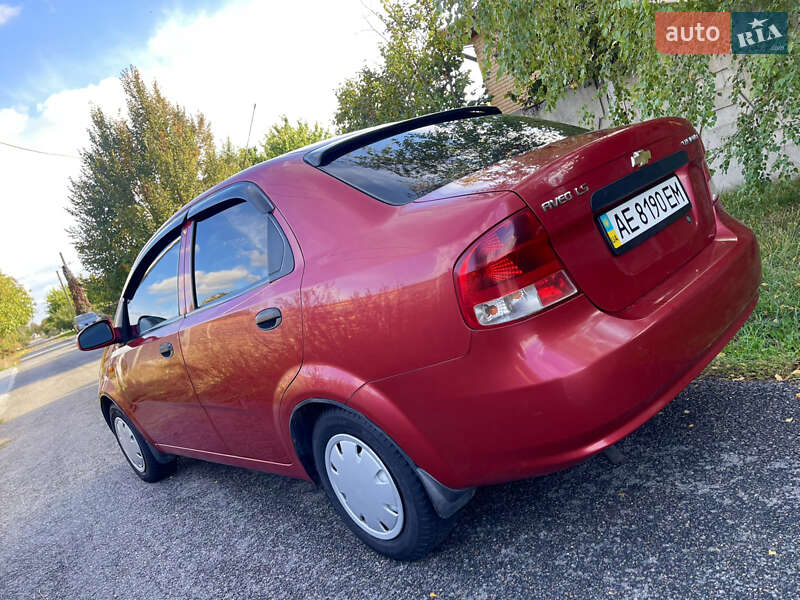 Седан Chevrolet Aveo 2004 в Днепре фото 4 Седан Chevrolet Aveo 2004 в Днепре