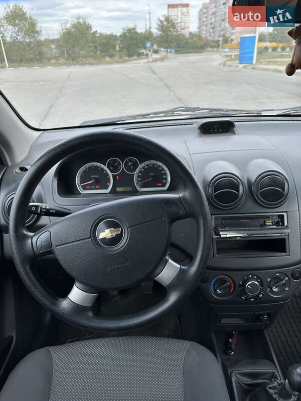 Седан Chevrolet Aveo 2006 в Запорожье