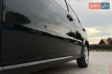 Седан Chevrolet Aveo 2008 в  фото 12 Седан Chevrolet Aveo 2008 в