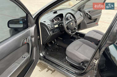 Седан Chevrolet Aveo 2008 в  фото 15 Седан Chevrolet Aveo 2008 в