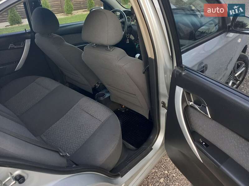 Седан Chevrolet Aveo 2008 в Запорожье фото 13 Седан Chevrolet Aveo 2008 в Запорожье